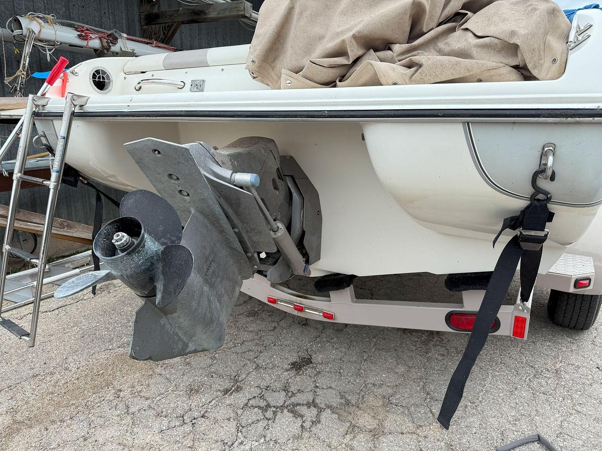 Used 2003 Stingray 200 LX