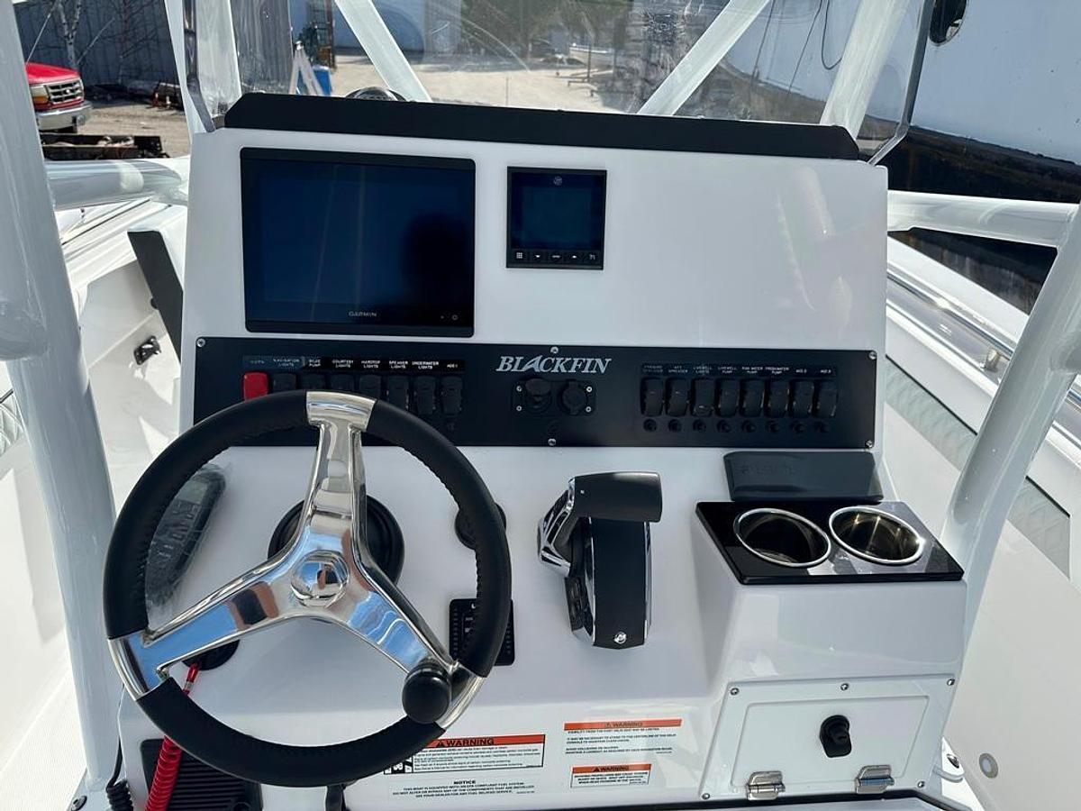 2024 Blackfin 222 CC