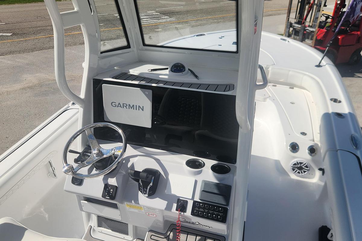 2026 Tidewater 2500 Carolina Bay