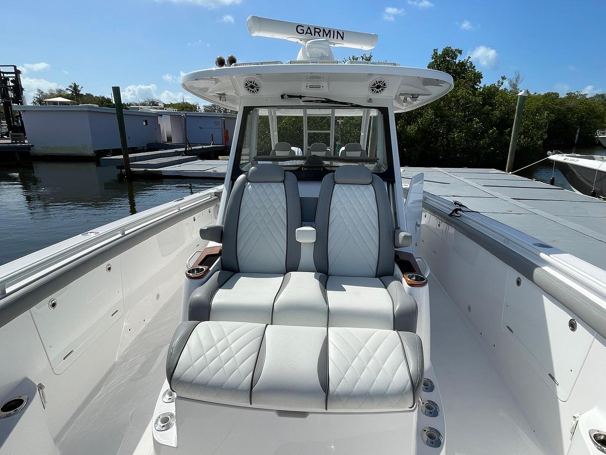 Used 2021 Everglades 395 Center Console