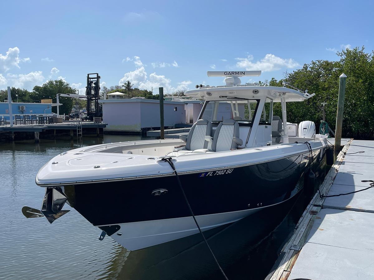 Used 2021 Everglades 395 Center Console