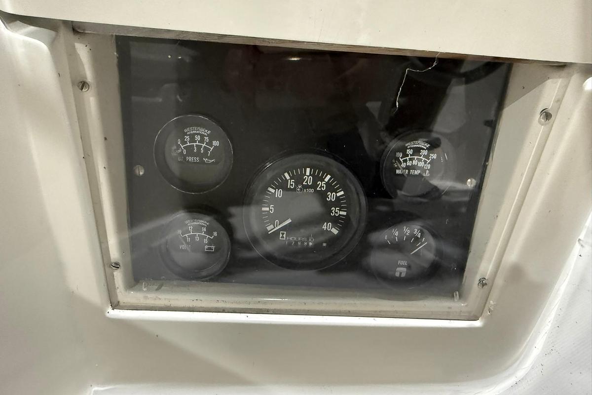 Used 1986 Sabre 34 MK II