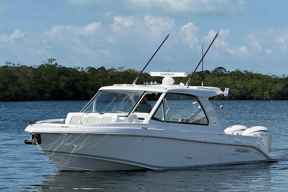2026 Everglades 367CX