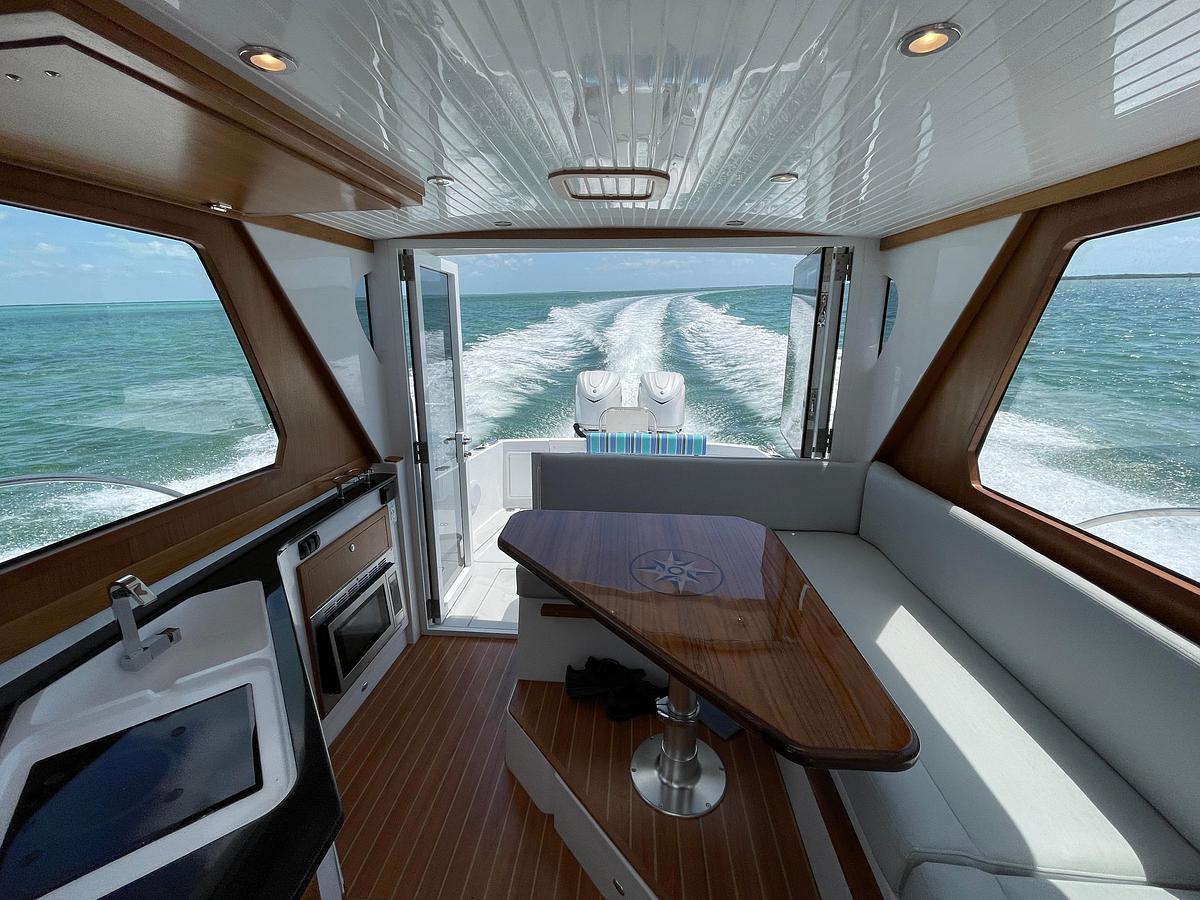 2025 True North 34 Outboard Express
