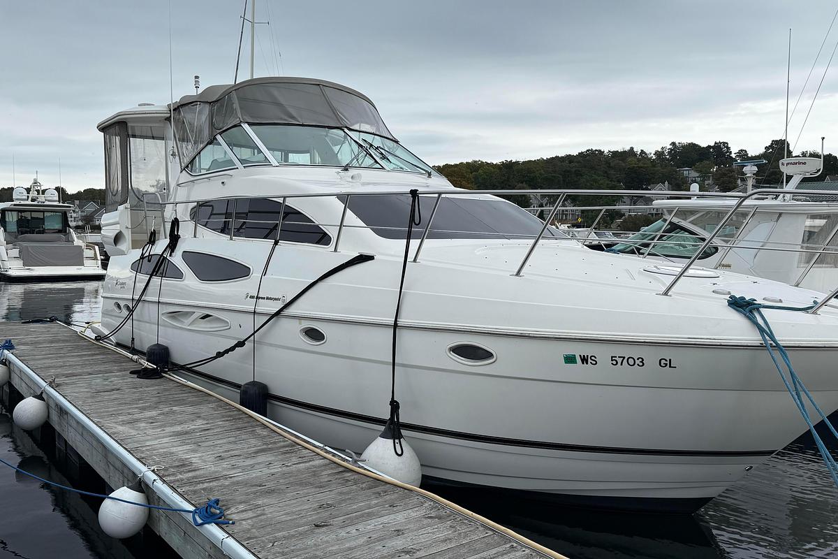 Used 2003 Cruisers Yachts 4050 Express