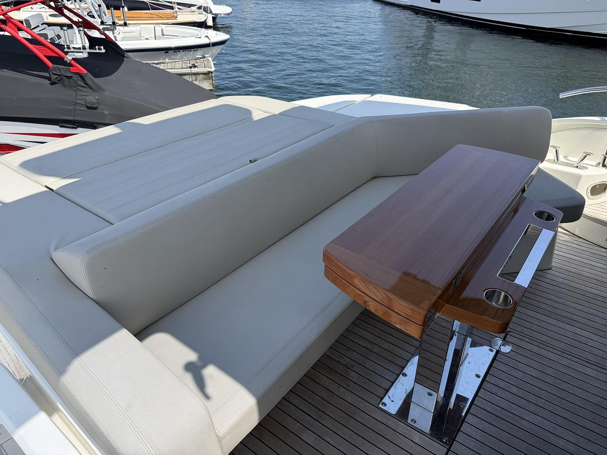 Used 2019 Cranchi E52 S