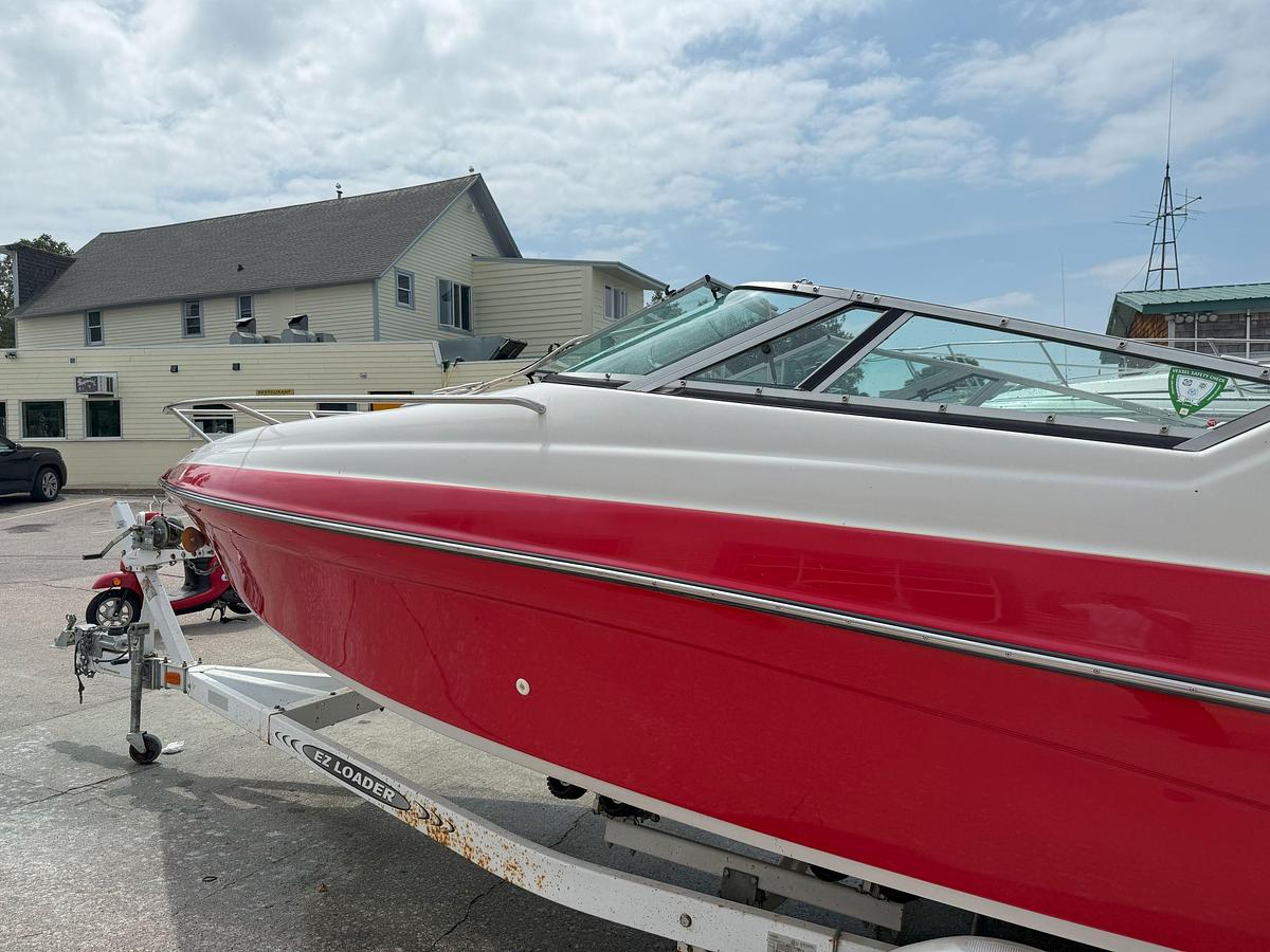 Used 1999 Crownline 225BR