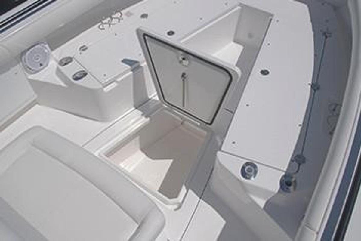 Used 2020 Everglades 273 Center Console