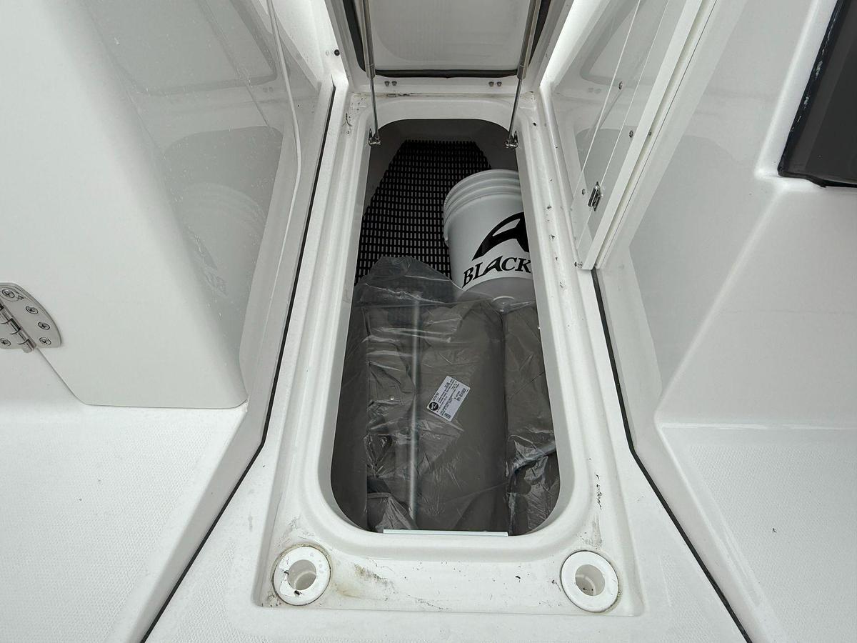 2026 Blackfin 232 DC