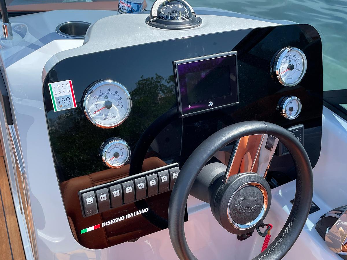 2022 Cranchi 26 Rider | 26ft