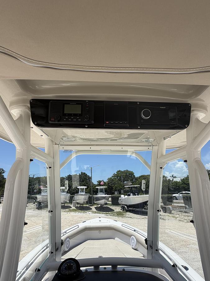 Used 2014 Everglades 243 Center Console