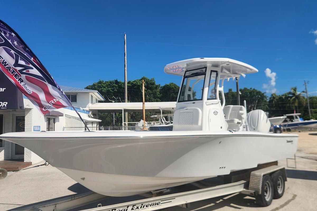 2026 Tidewater 2500 Carolina Bay