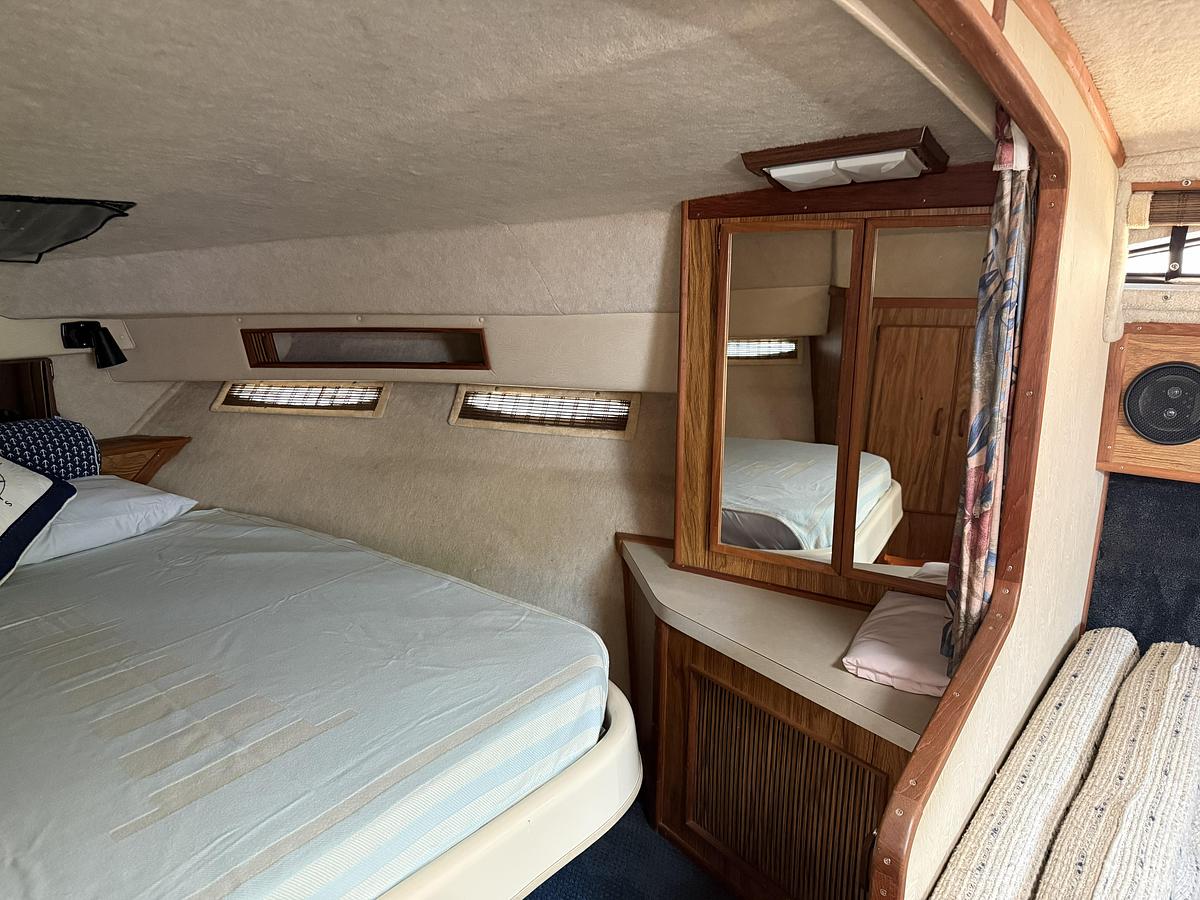 Used 1985 Sea Ray 340 DA