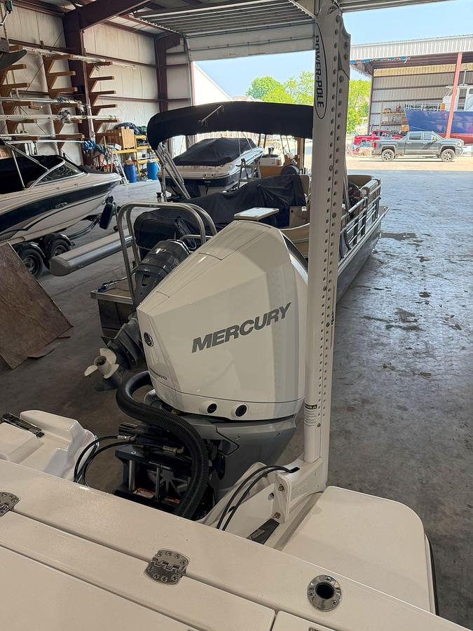 2026 Blackfin 242 HB