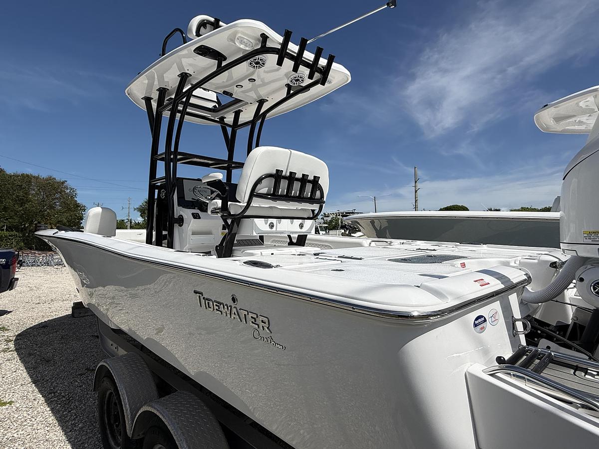 Tidewater 2500 Carolina Bay