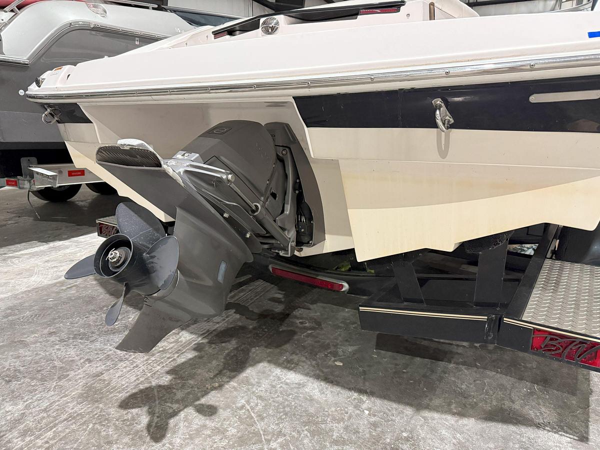 Used 2008 Regal 2000 Bowrider