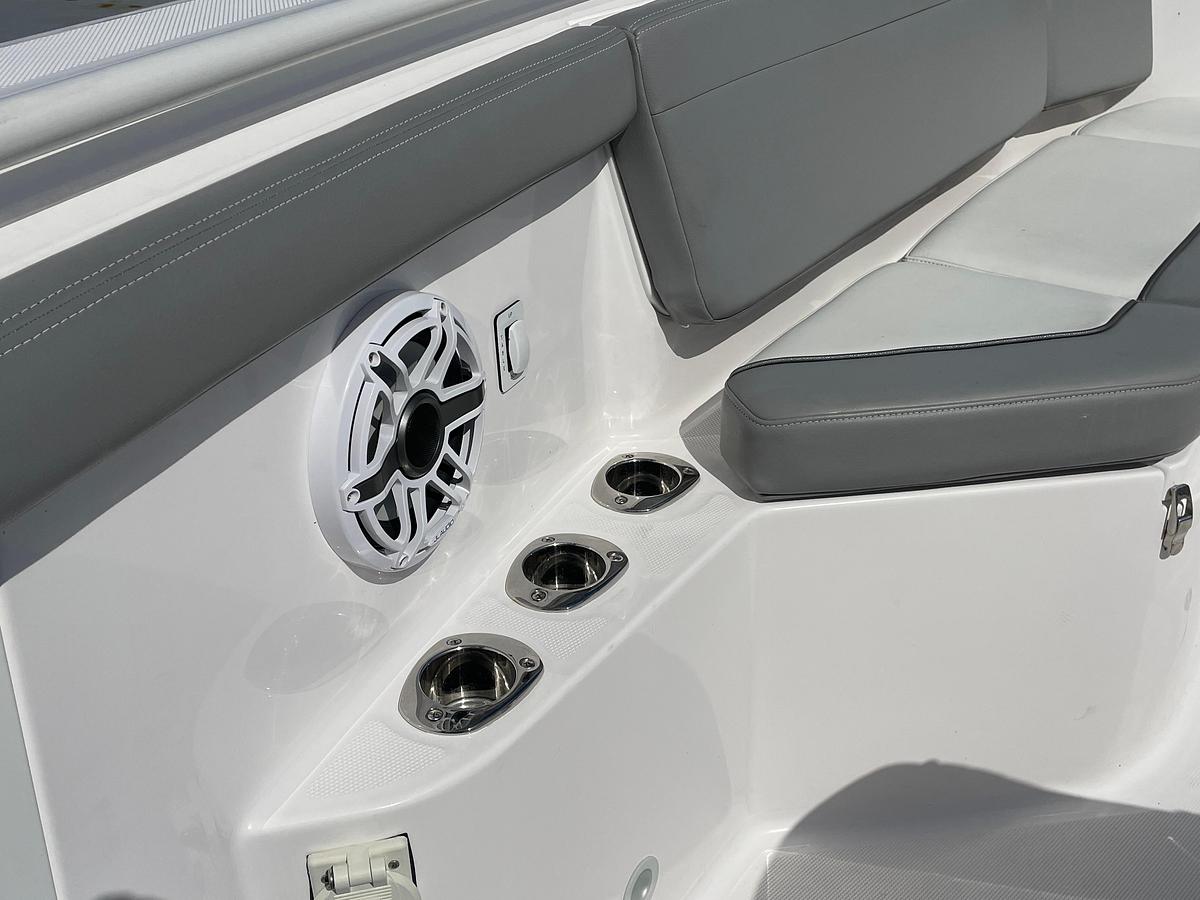 Used 2021 Everglades 395 Center Console