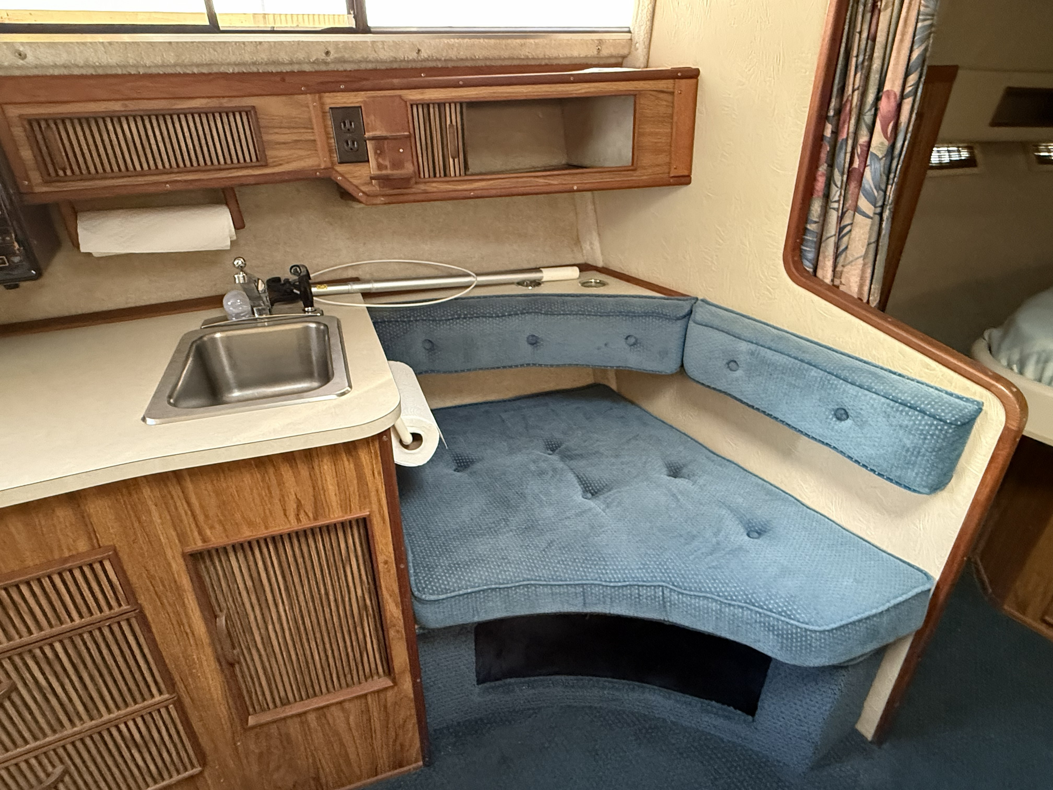 Used 1985 Sea Ray 340 DA