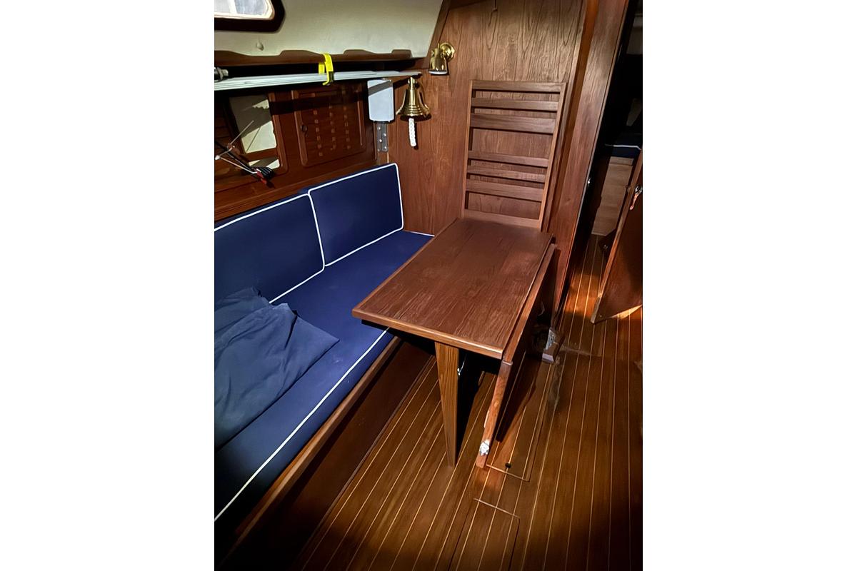 Used 1986 Sabre 34 MK II