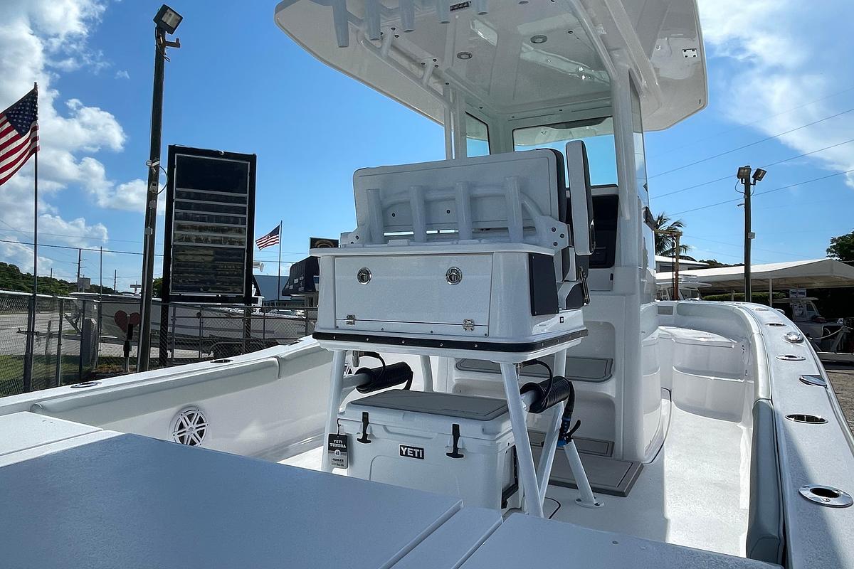 2026 Blackfin 242 HB