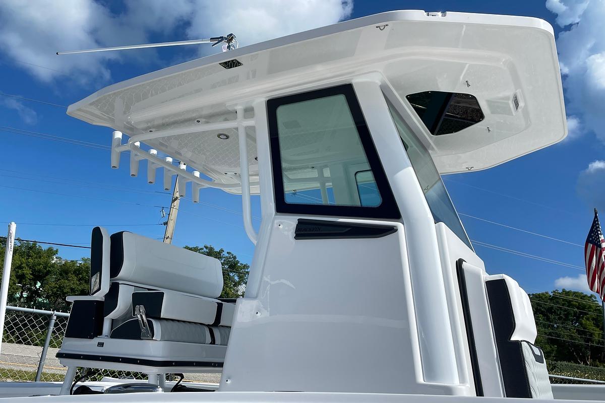 2026 Blackfin 242 HB