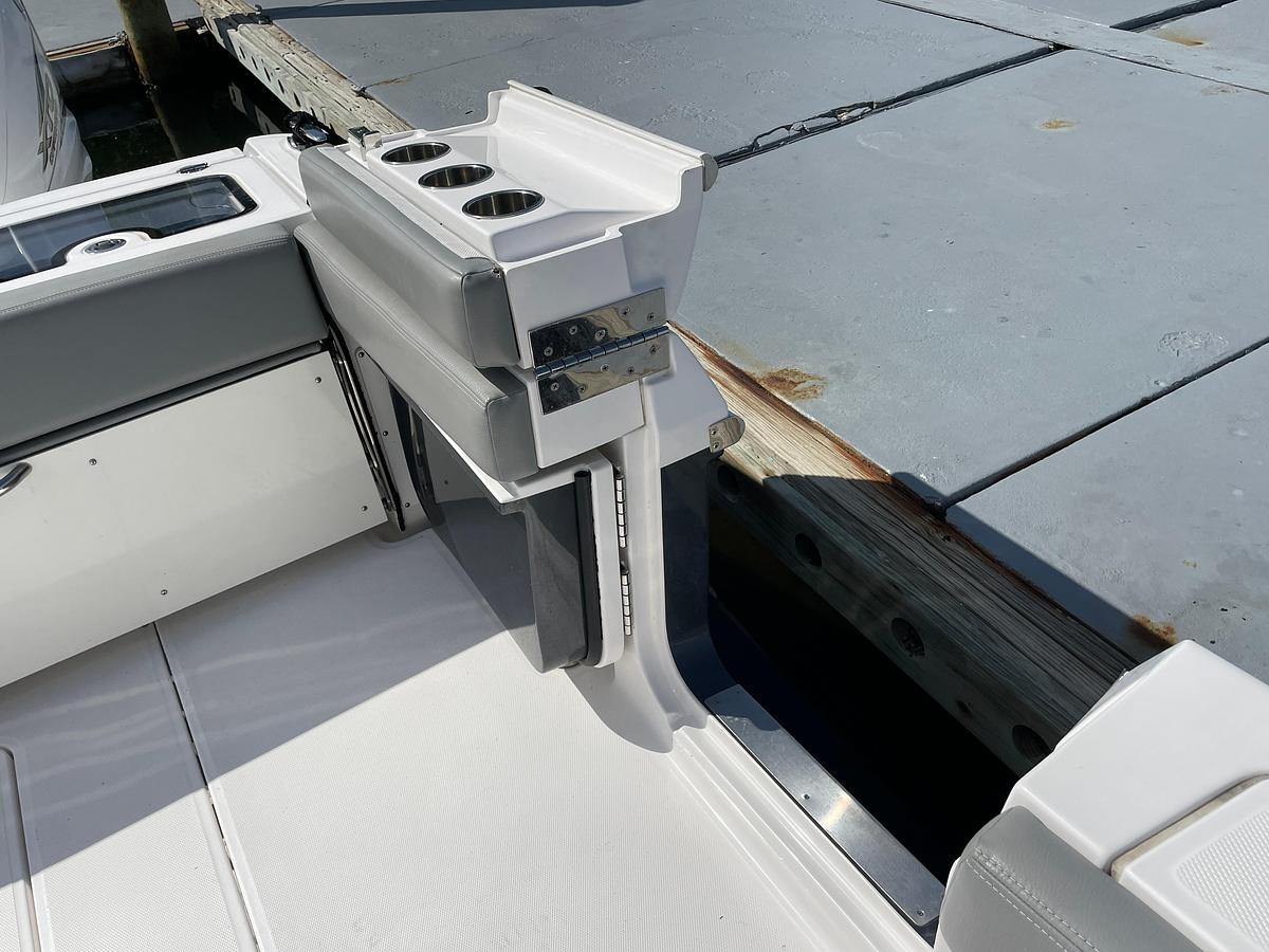 Used 2021 Everglades 395 Center Console