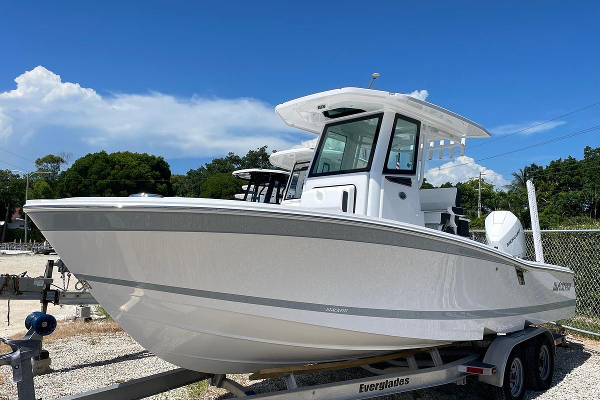 2026 Blackfin 242 HB