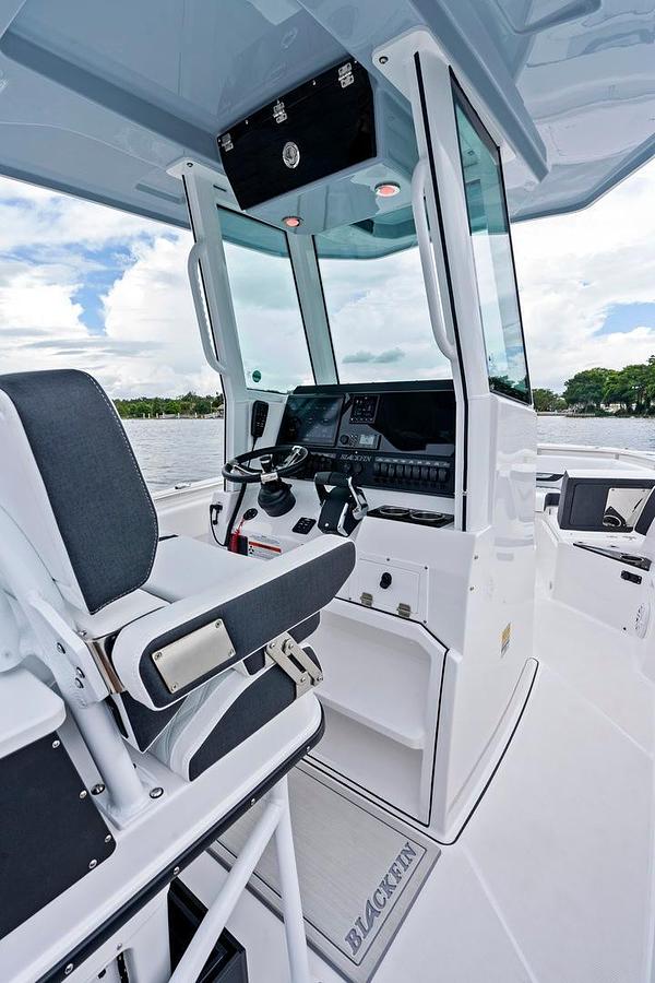 2025 Blackfin 252 CC