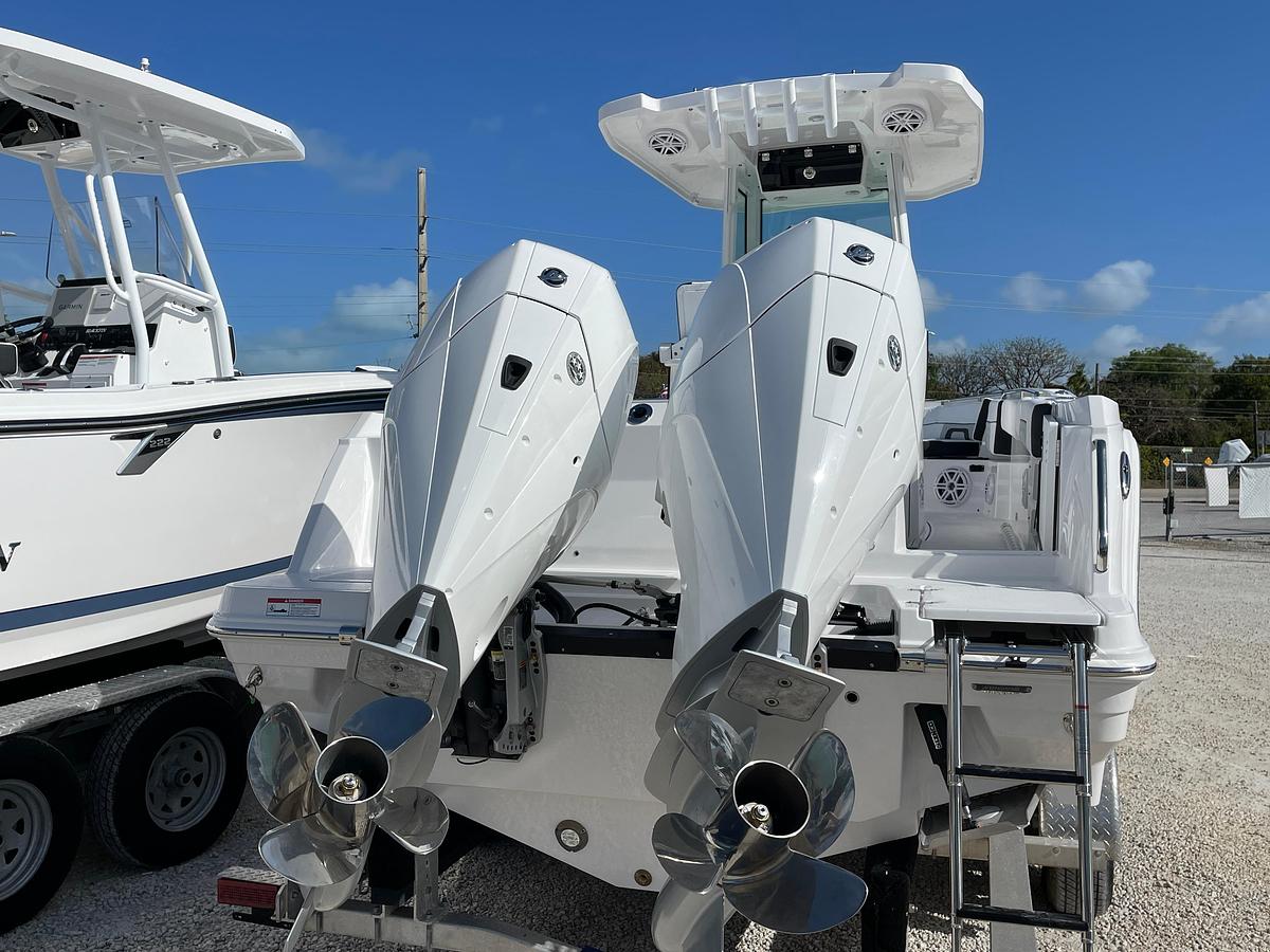2025 Blackfin 252 CC