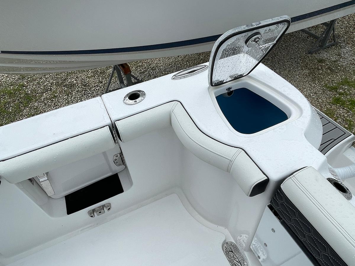 2026 Tidewater 256 CC Adventure