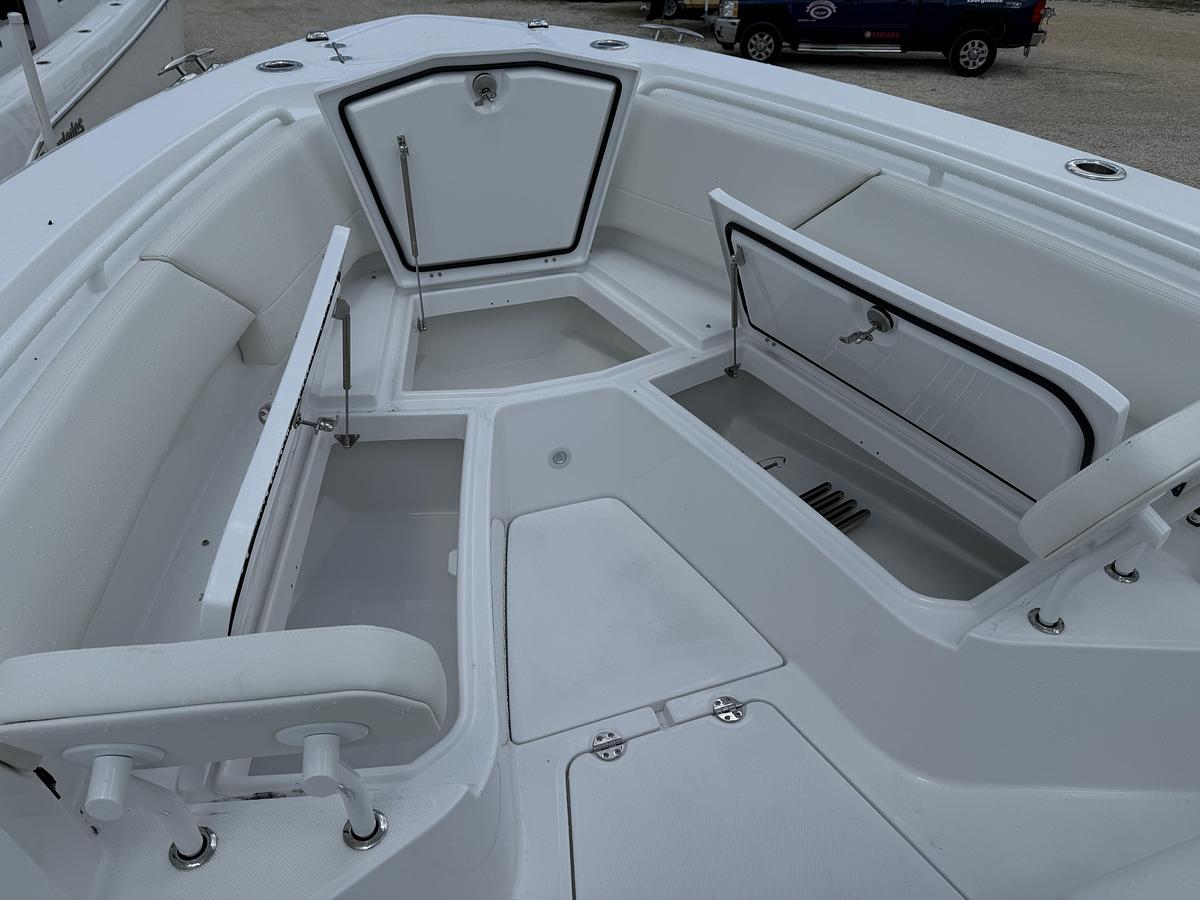 2027 Everglades 335 Center Console