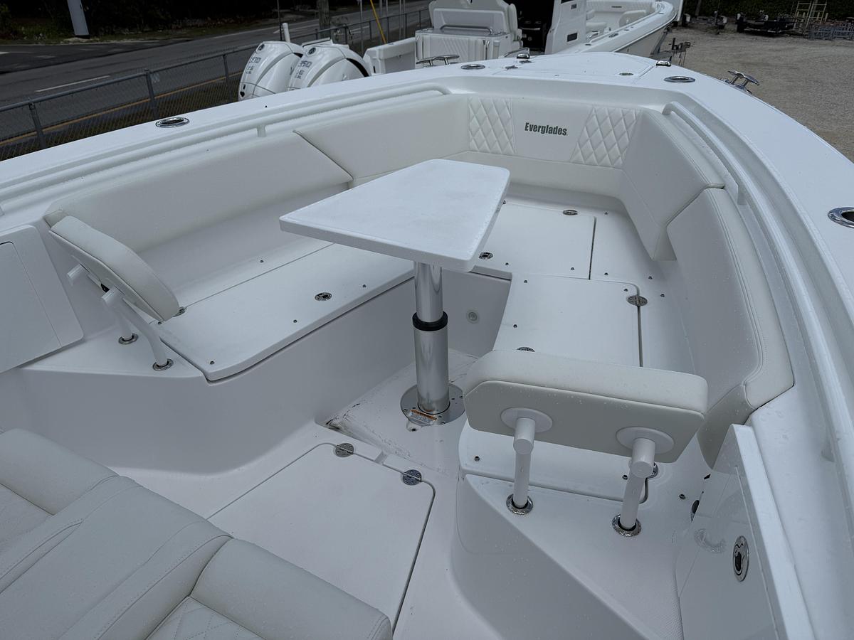 2027 Everglades 335 Center Console