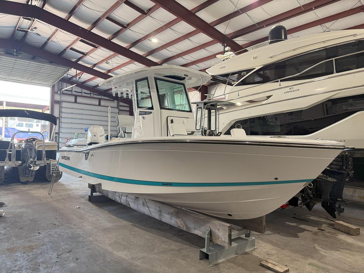 2026 Blackfin 242 HB