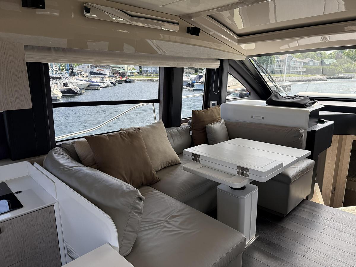 Used 2019 Cranchi E52 S