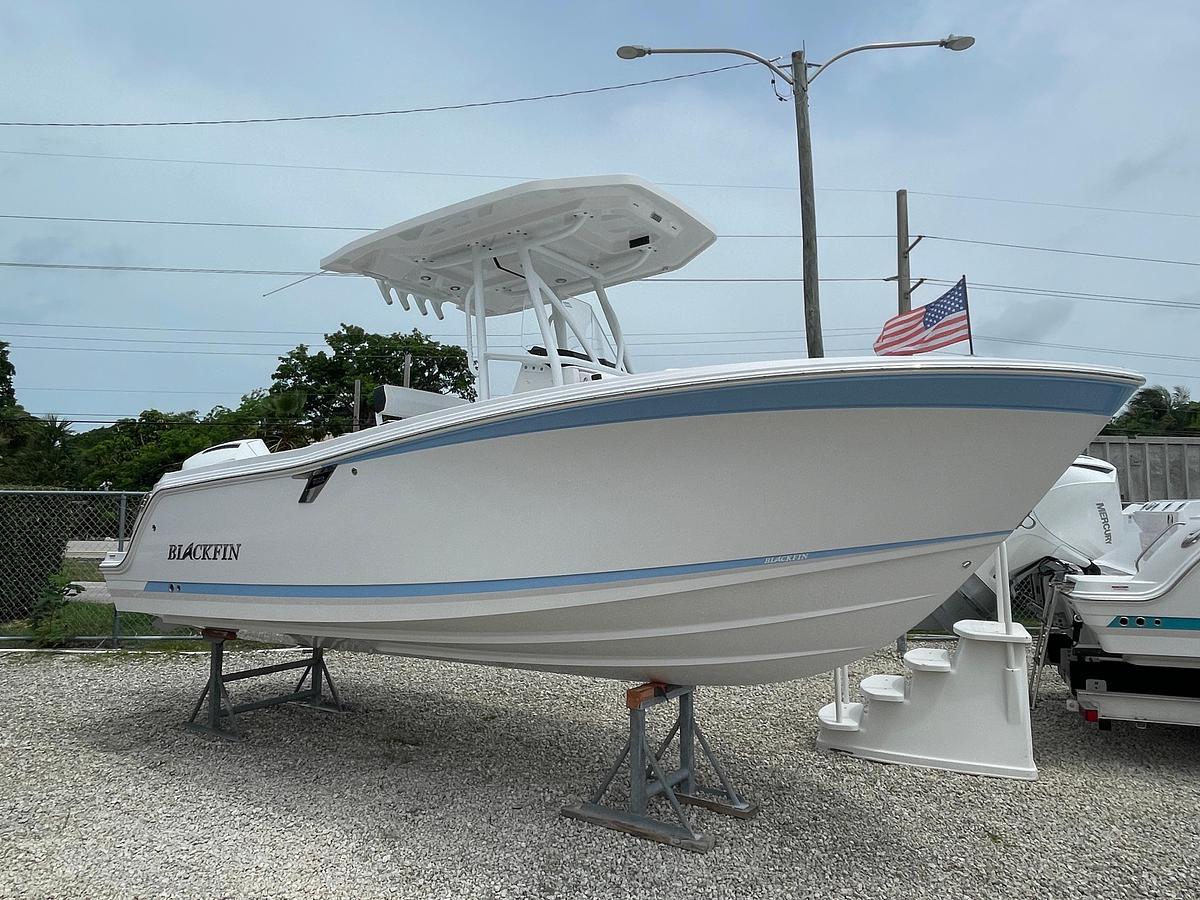 2026 Blackfin 222 CC