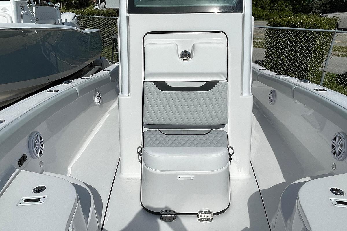 2026 Blackfin 242 HB