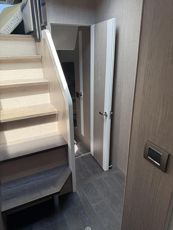 Used 2019 Cranchi E52 S