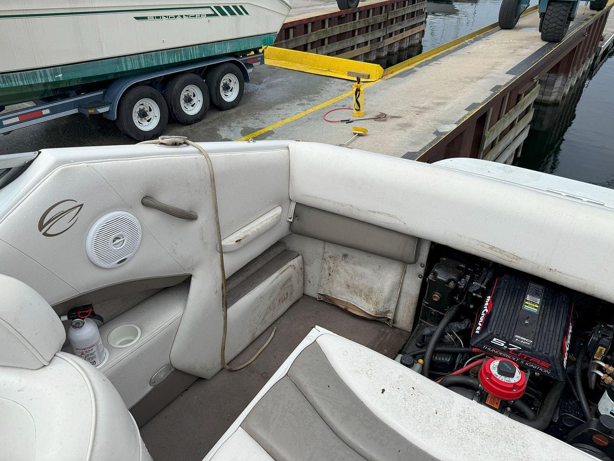 Used 1999 Crownline 225BR