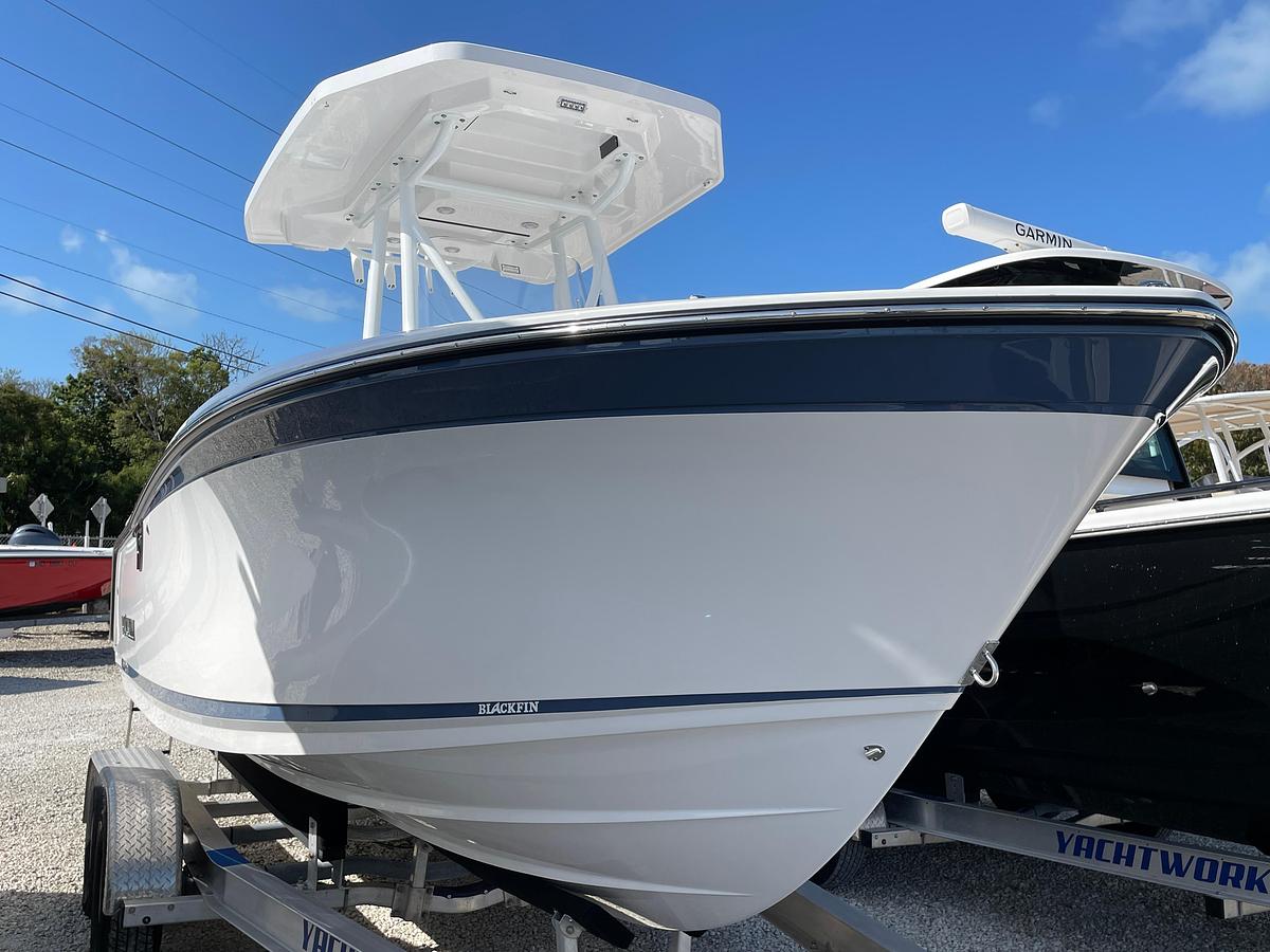 2025 Blackfin 222 CC