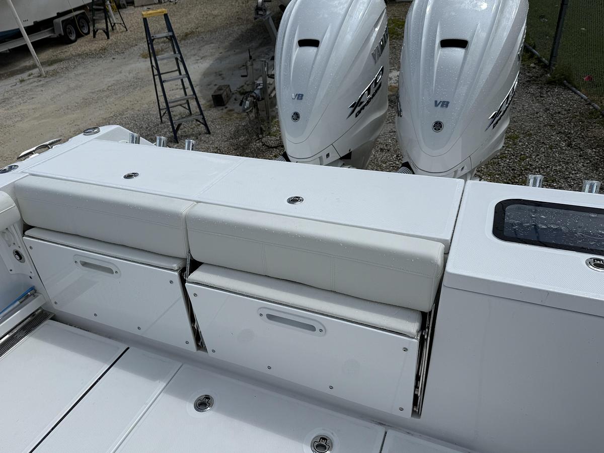 2027 Everglades 335 Center Console