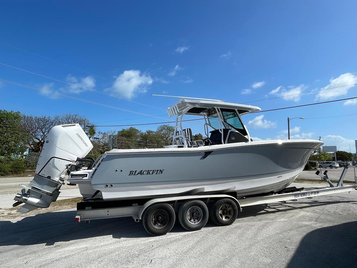 2025 Blackfin 302 CC