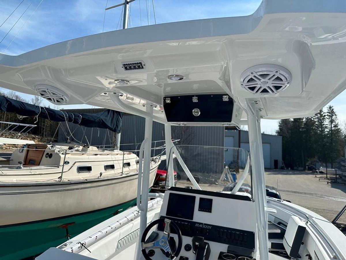 2024 Blackfin 222 CC
