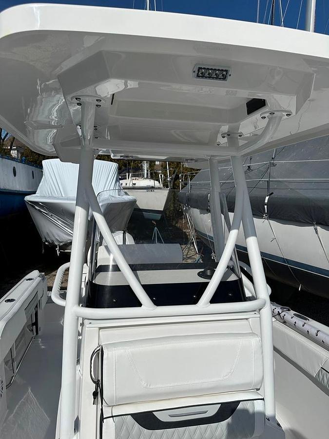 2024 Blackfin 222 CC
