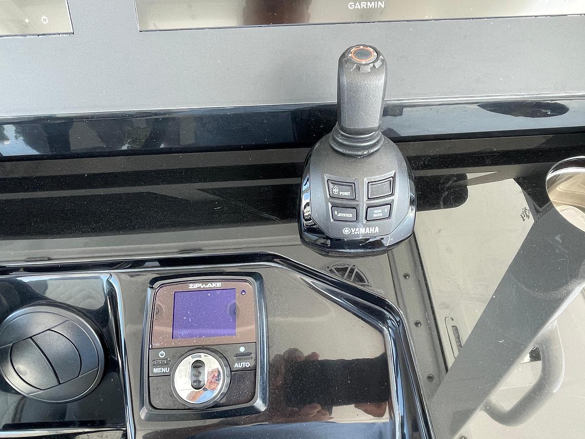 Used 2021 Everglades 395 Center Console
