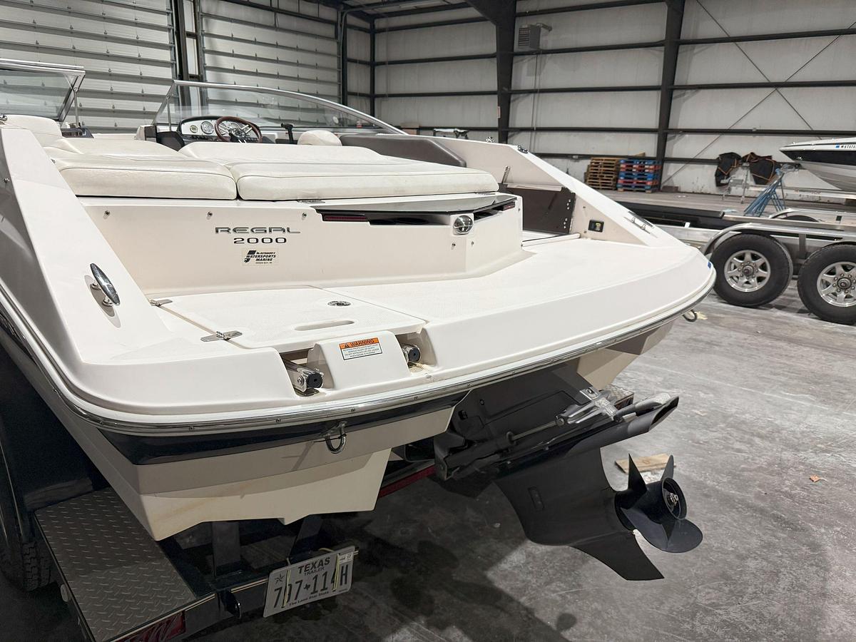 Used 2008 Regal 2000 Bowrider