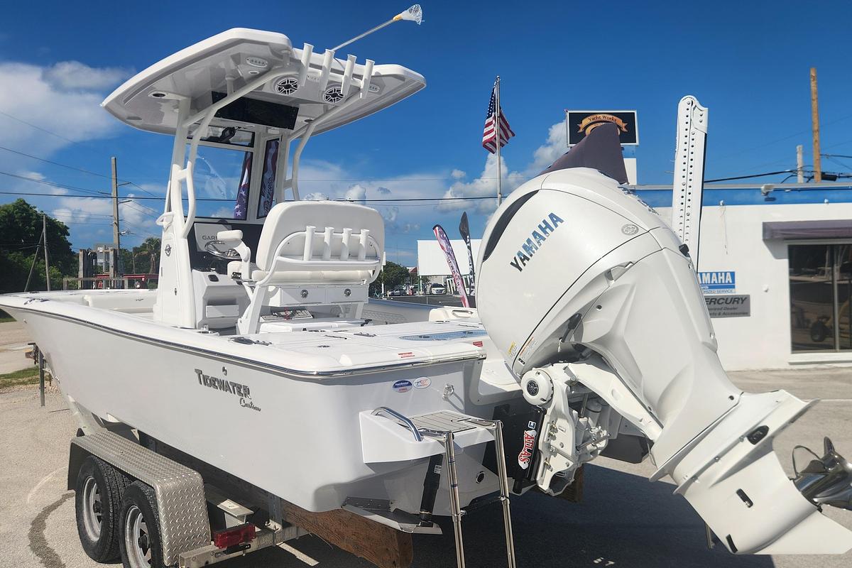 2026 Tidewater 2500 Carolina Bay