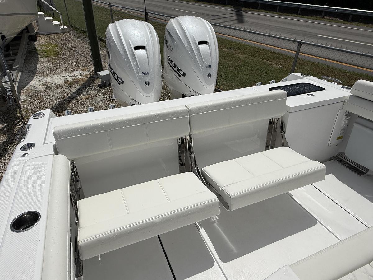 2027 Everglades 335 Center Console