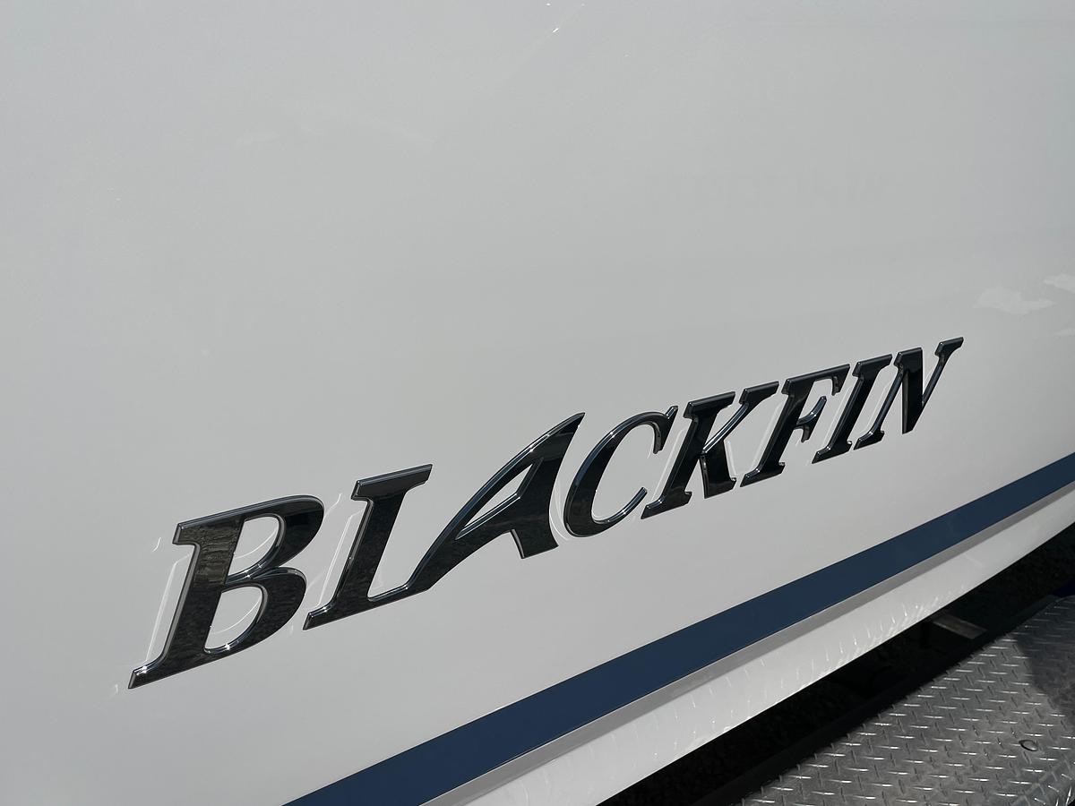 2025 Blackfin 222 CC