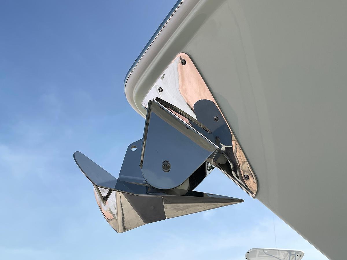 2026 Everglades 375 Center Console