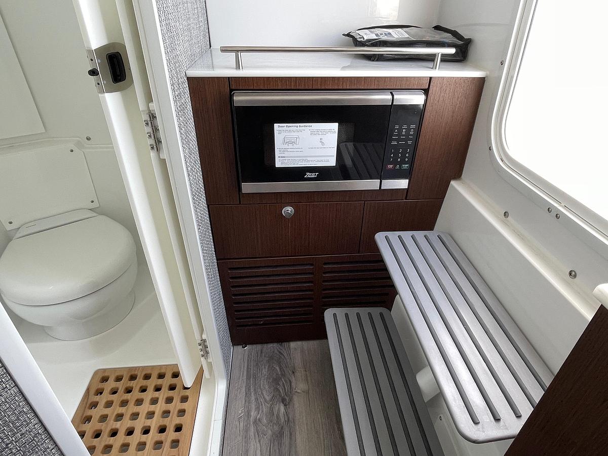 2026 Everglades 375 Center Console
